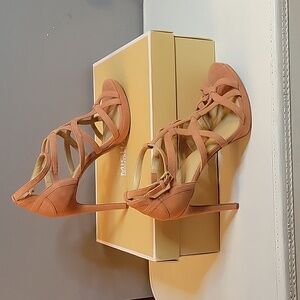 Michael Kors Pink Suede High Heels size 9 NWT